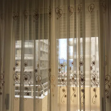 Adam Lungomare Vlorë